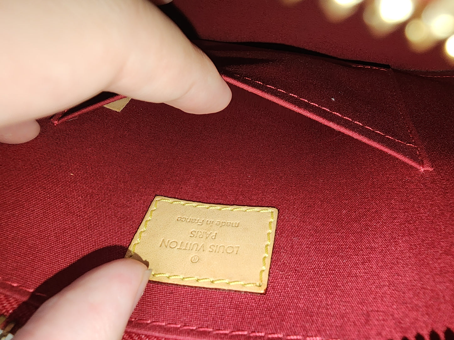 LV Red Vernis Alma BB