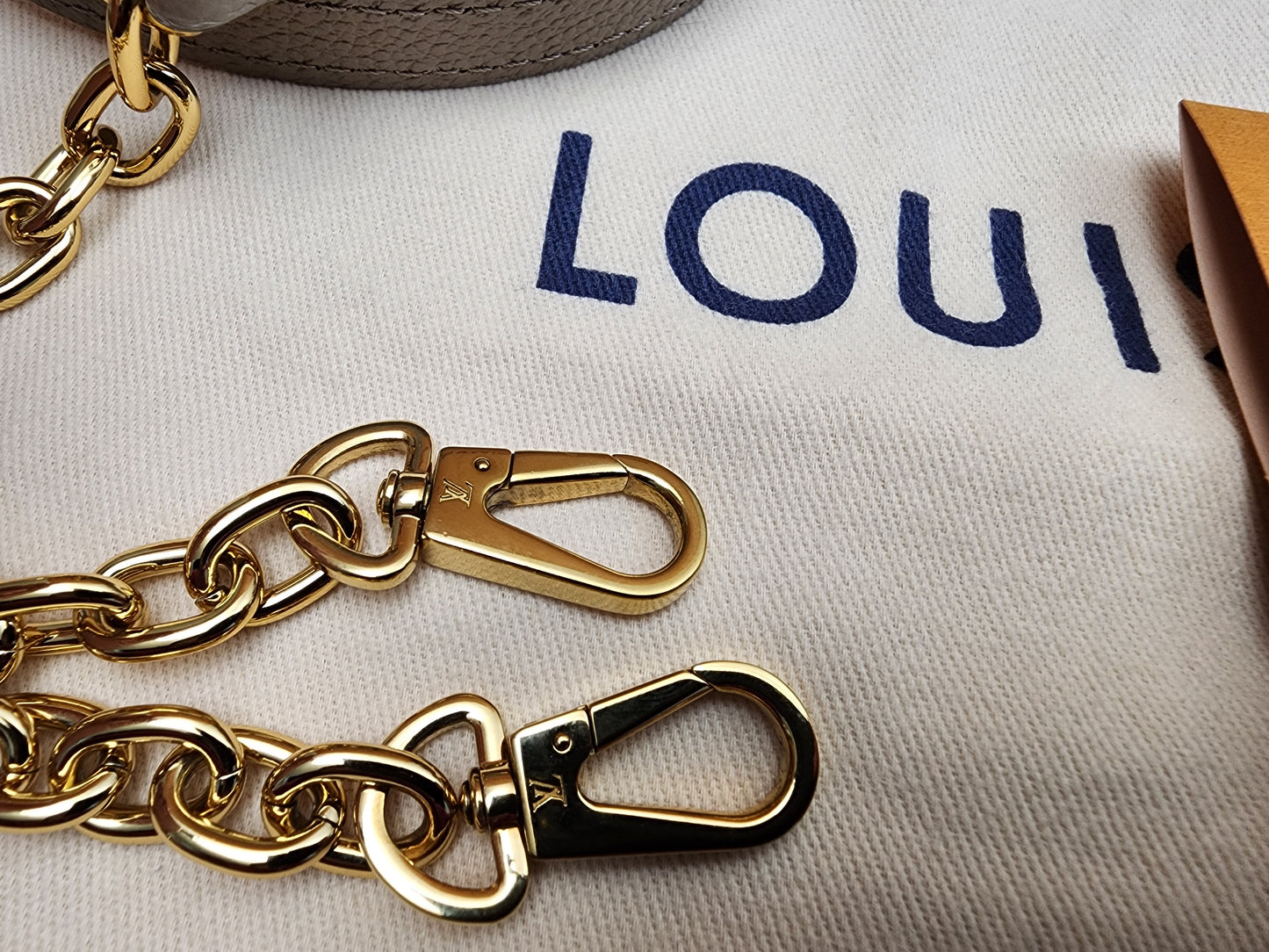 LV Tourterelle Creme Empreinte Speedy 20