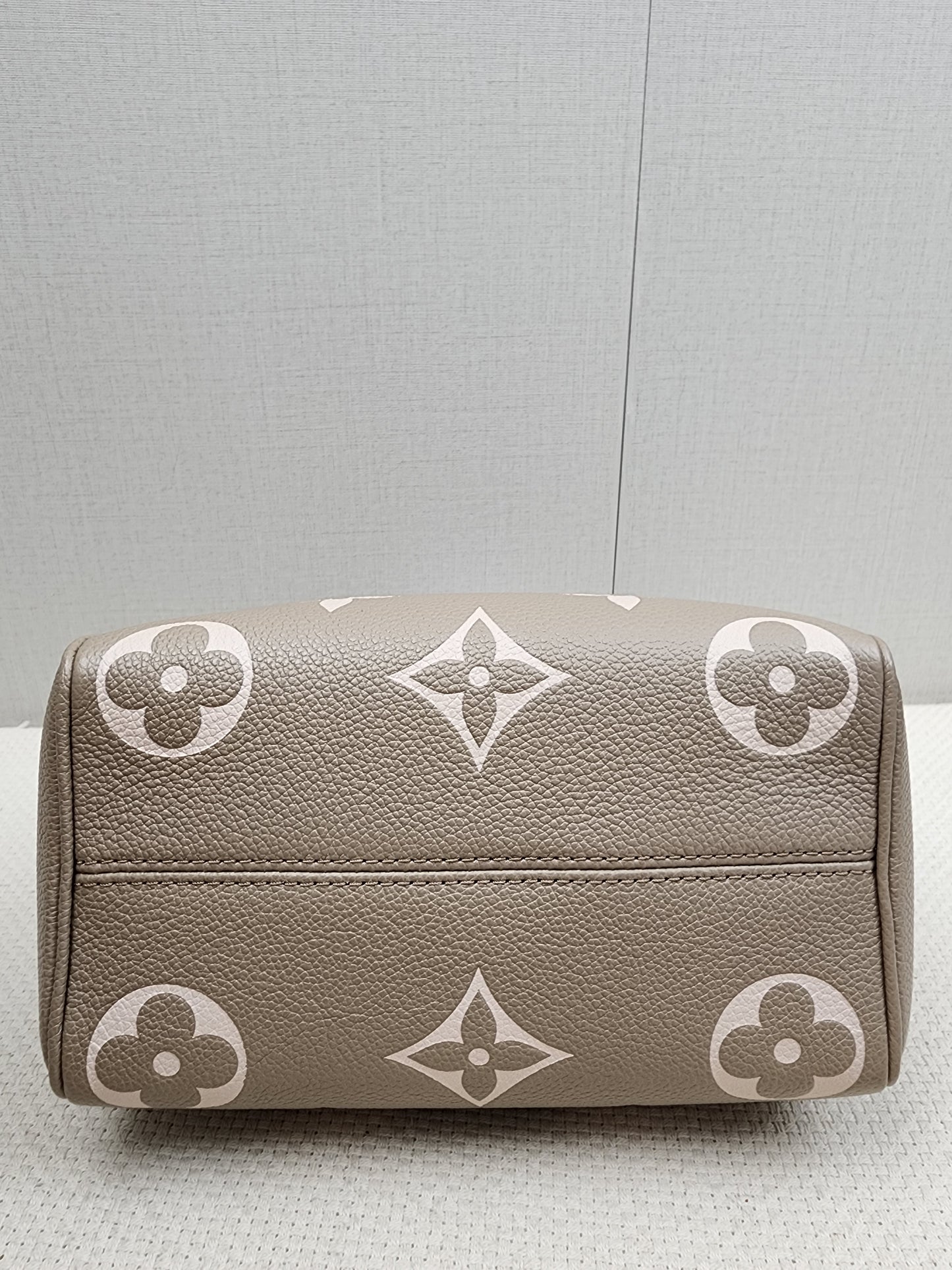LV Tourterelle Creme Empreinte Speedy 20