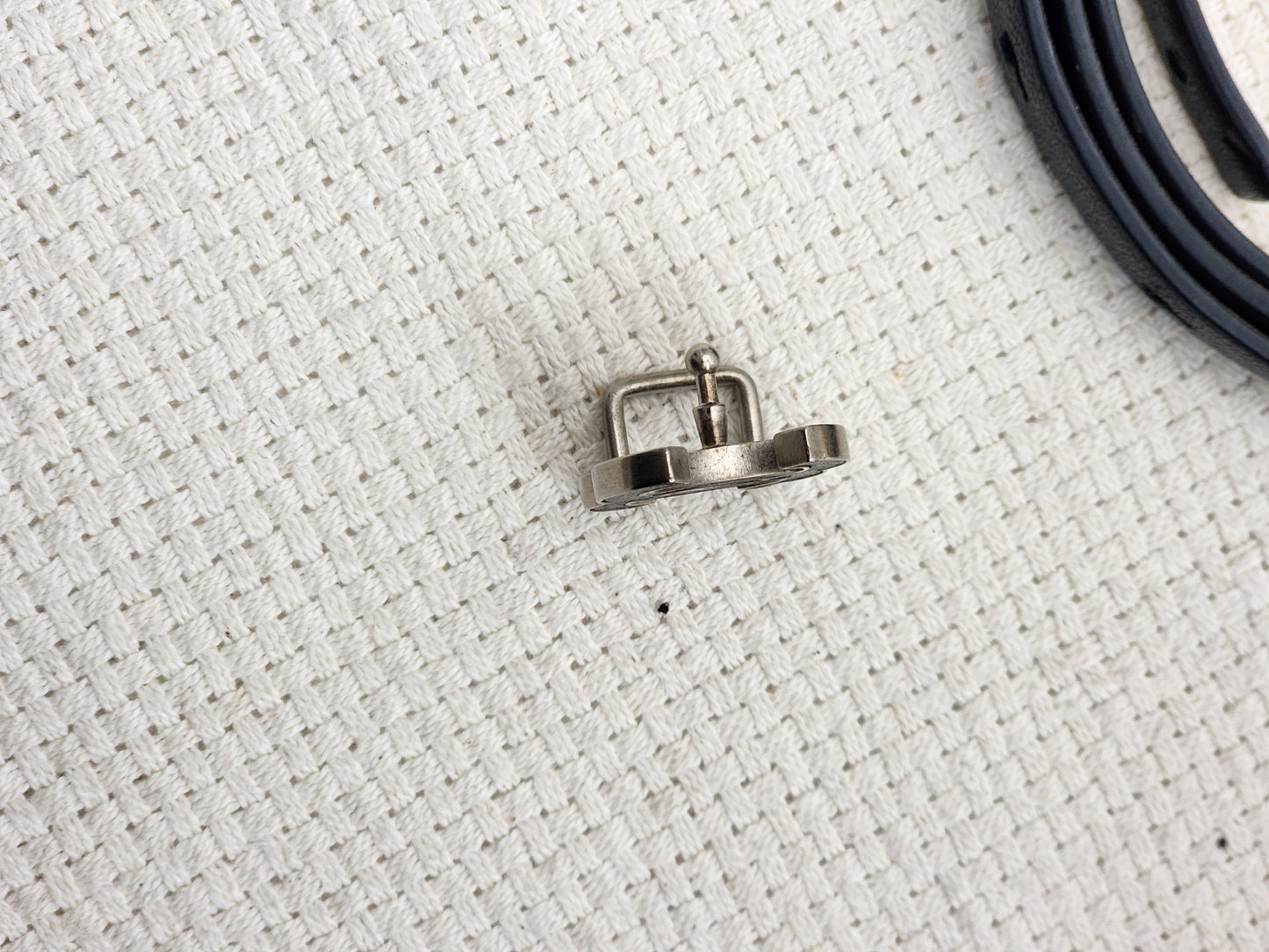 Chanel Black Leather Skinny CC Belt