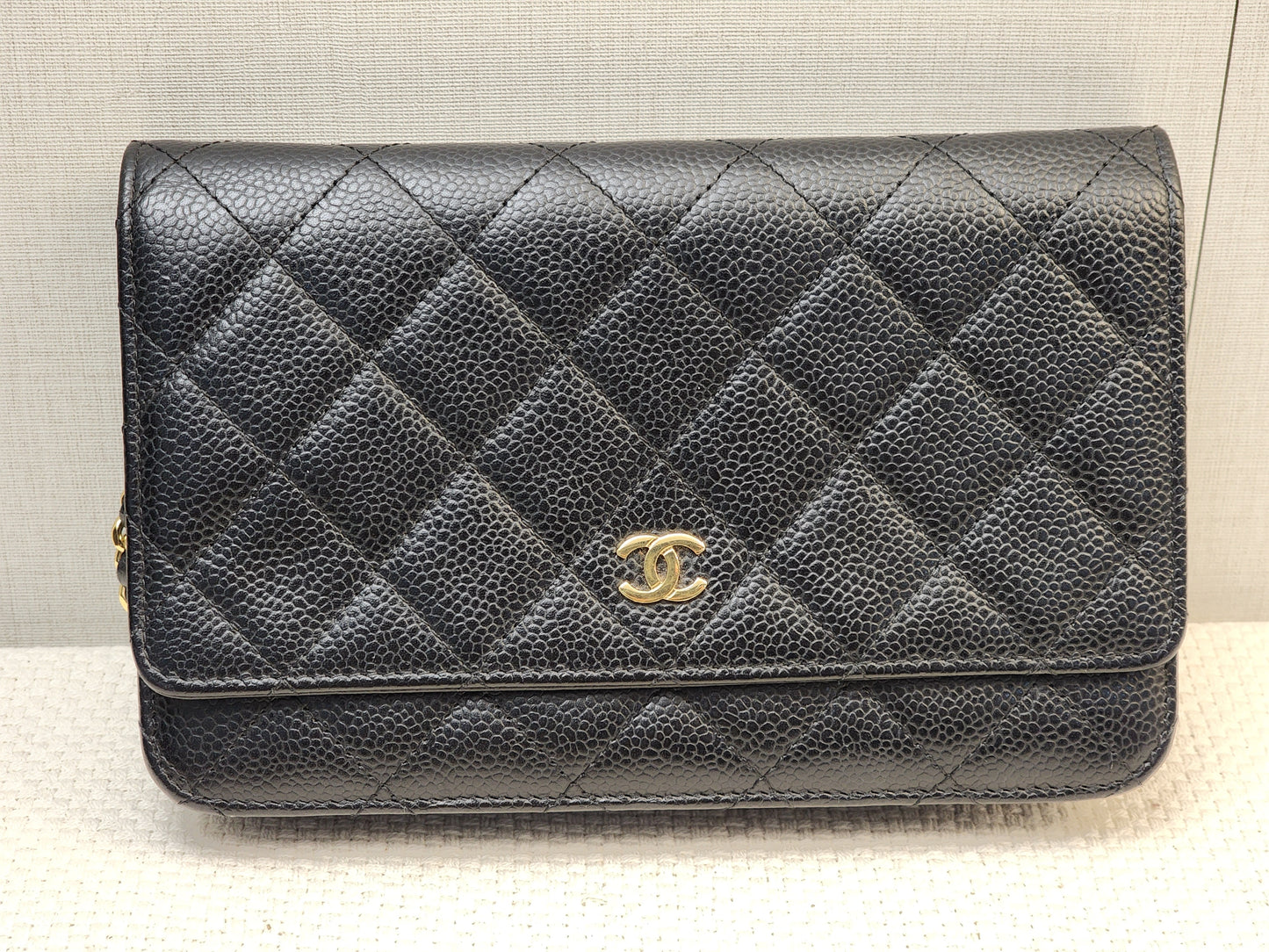 Chanel Black Caviar Classic WOC (GHW)