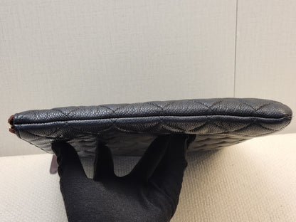 Chanel Black Caviar Large Ocase (GHW)