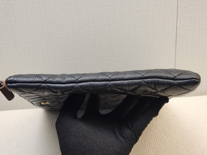 Chanel Black Caviar Large Ocase (GHW)