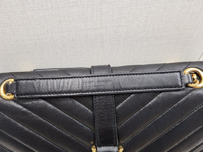 YSL Black Lambskin Medium Envelope Bag (GHW)