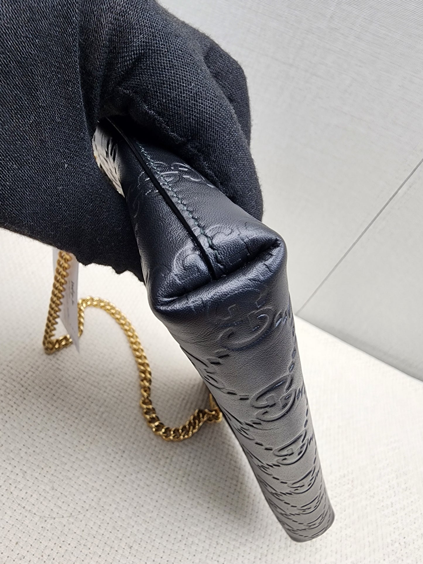 Gucci Black Guccissima Leather Wristlet Shoulder Bag