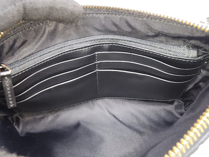Gucci Black Guccissima Leather Wristlet Shoulder Bag