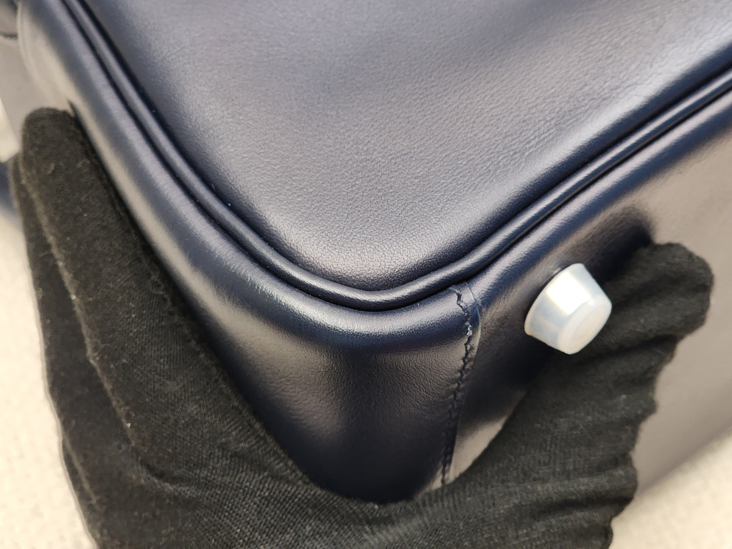 Hermes Bleu Nuit x Bleu Marine Lindy 26 (PHW)