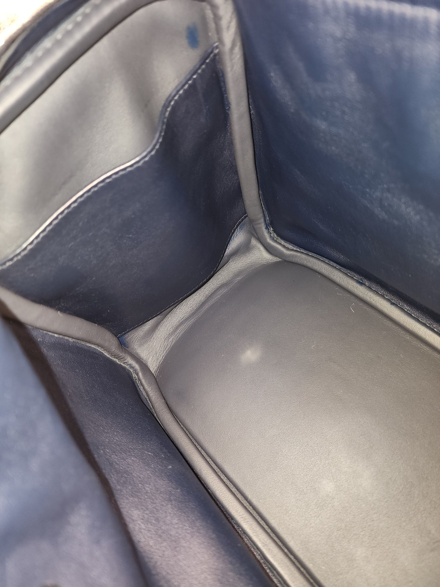 Hermes Bleu Nuit x Bleu Marine Lindy 26 (PHW)
