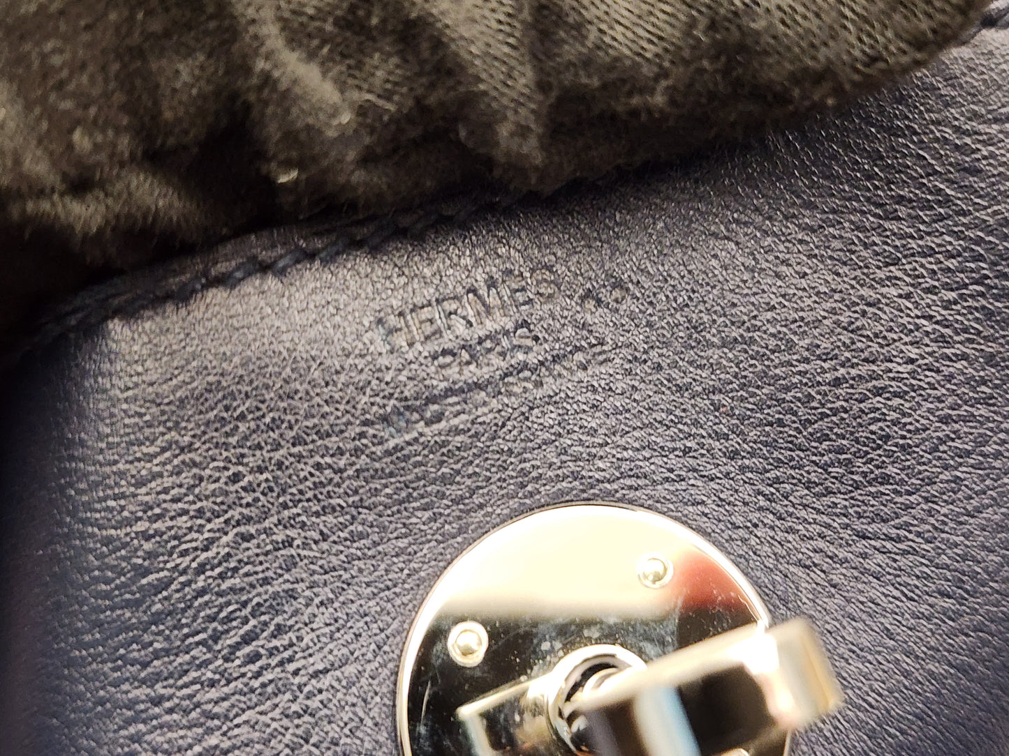 Hermes Bleu Nuit x Bleu Marine Lindy 26 (PHW)
