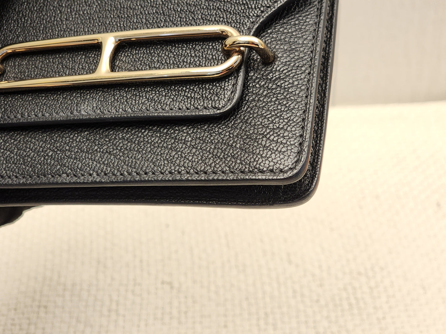 Hermes Noir Roulis Slim Compact Wallet (GHW)