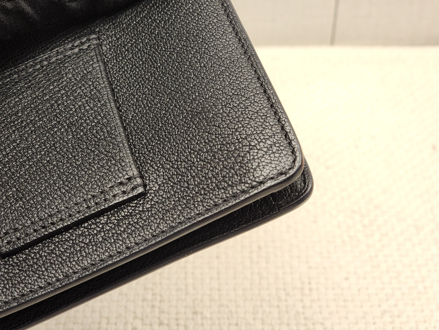 Hermes Noir Roulis Slim Compact Wallet (GHW)