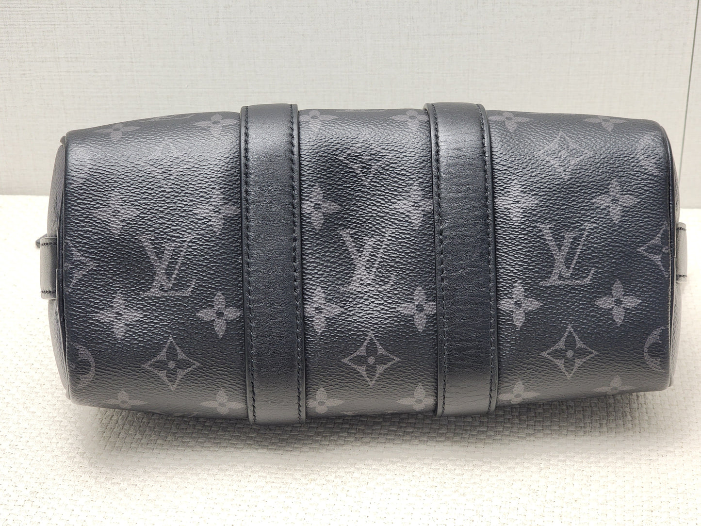 LV Monogram Eclipse Keepall 25