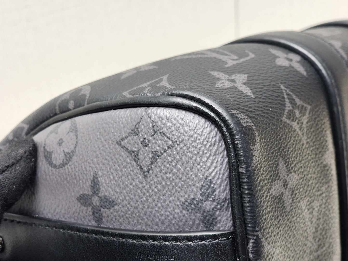 LV Monogram Eclipse Keepall 25