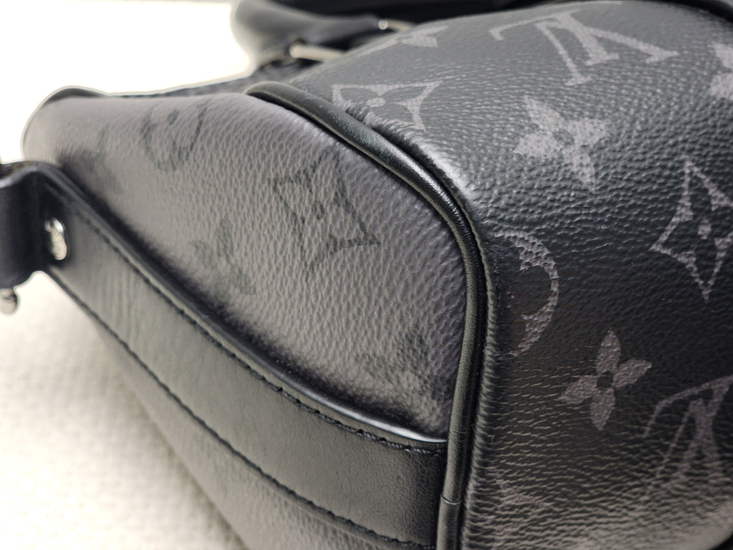 LV Monogram Eclipse Keepall 25
