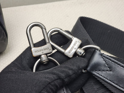 LV Monogram Eclipse Keepall 25