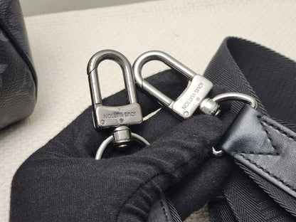 LV Monogram Eclipse Keepall 25