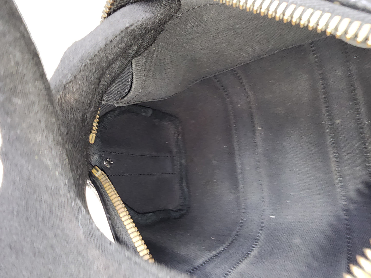 LV Monogram Eclipse Keepall 25
