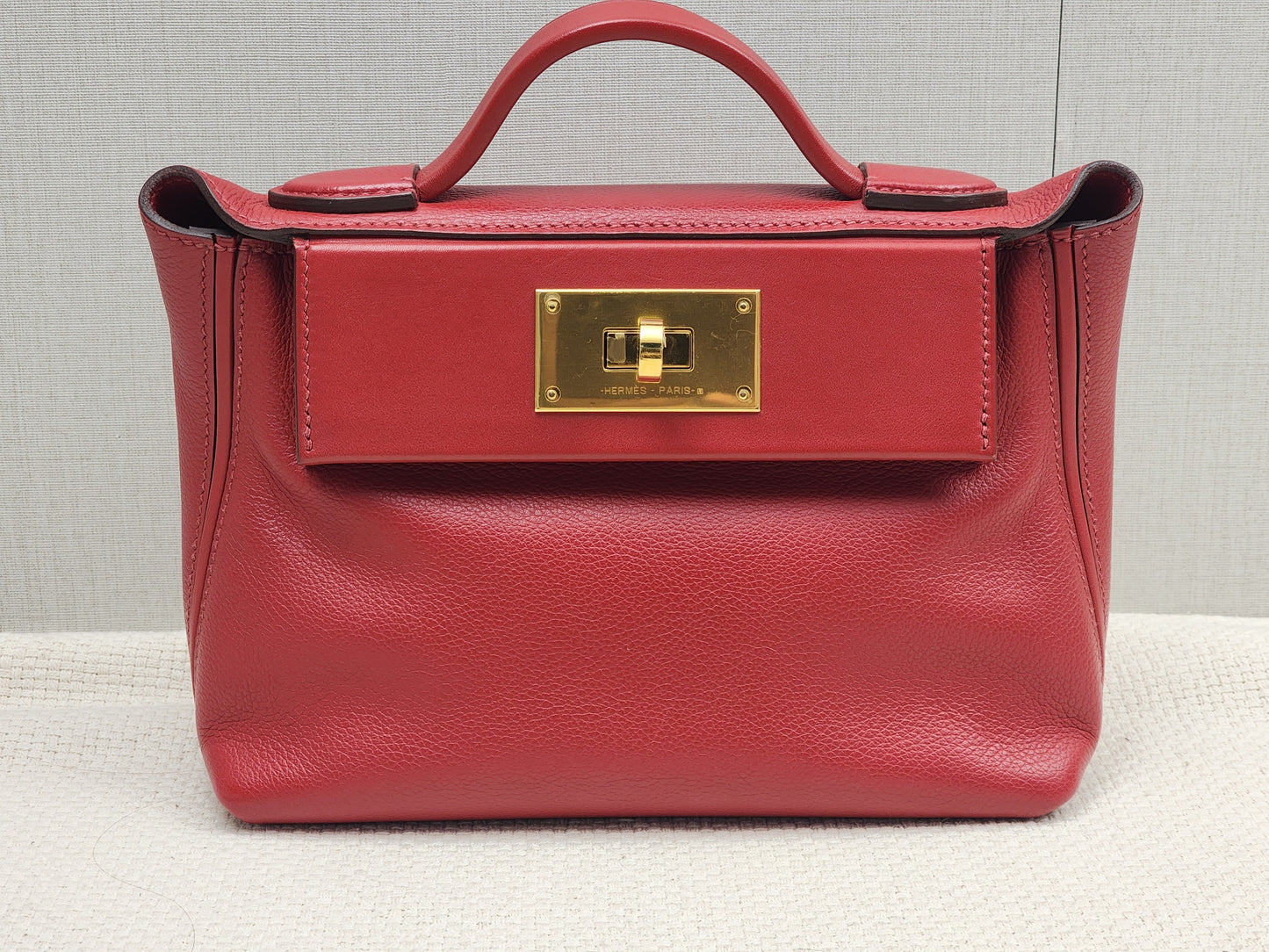 Hermes Rouge Piment Mini 2424 (GHW)