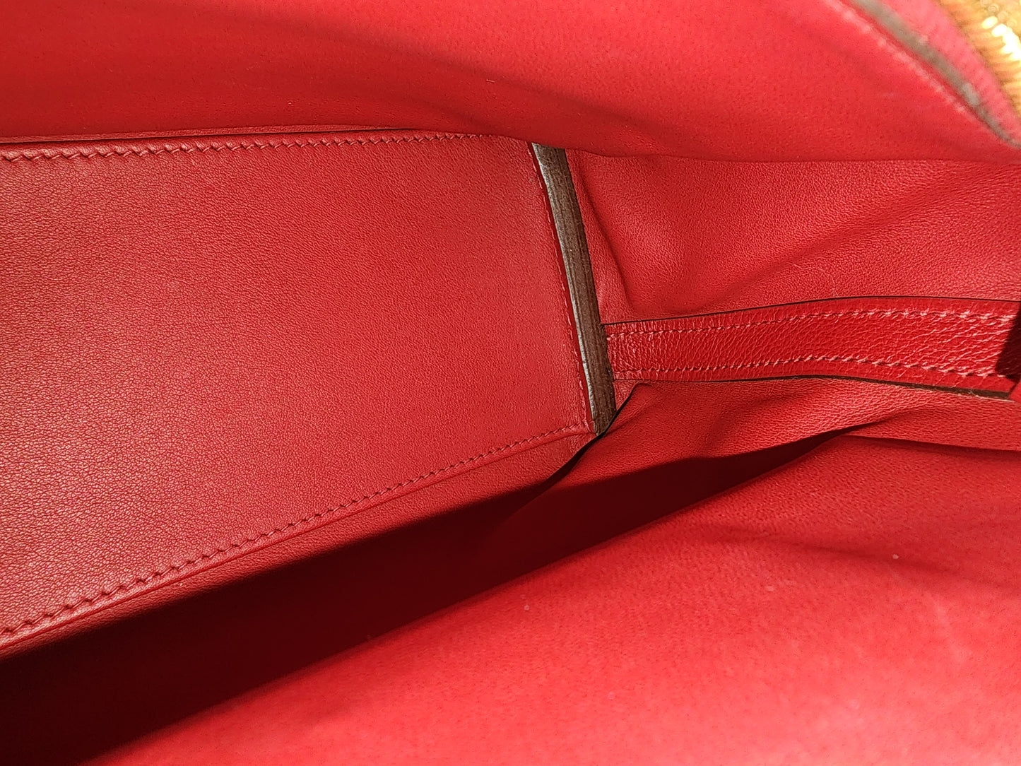 Hermes Rouge Piment Mini 2424 (GHW)