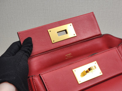 Hermes Rouge Piment Mini 2424 (GHW)