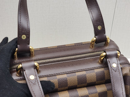 LV Damier Knightbridge Handbag