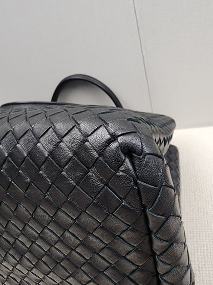 Bottega Veneta Black Intrecciato Milano Tote