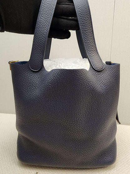 Hermes Bleu Nuit Picotin 22 (GHW)