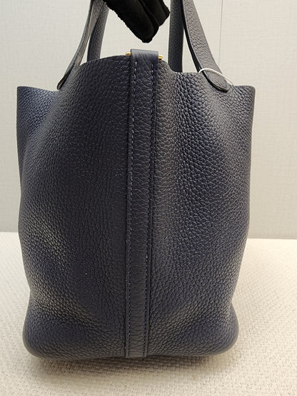 Hermes Bleu Nuit Picotin 22 (GHW)