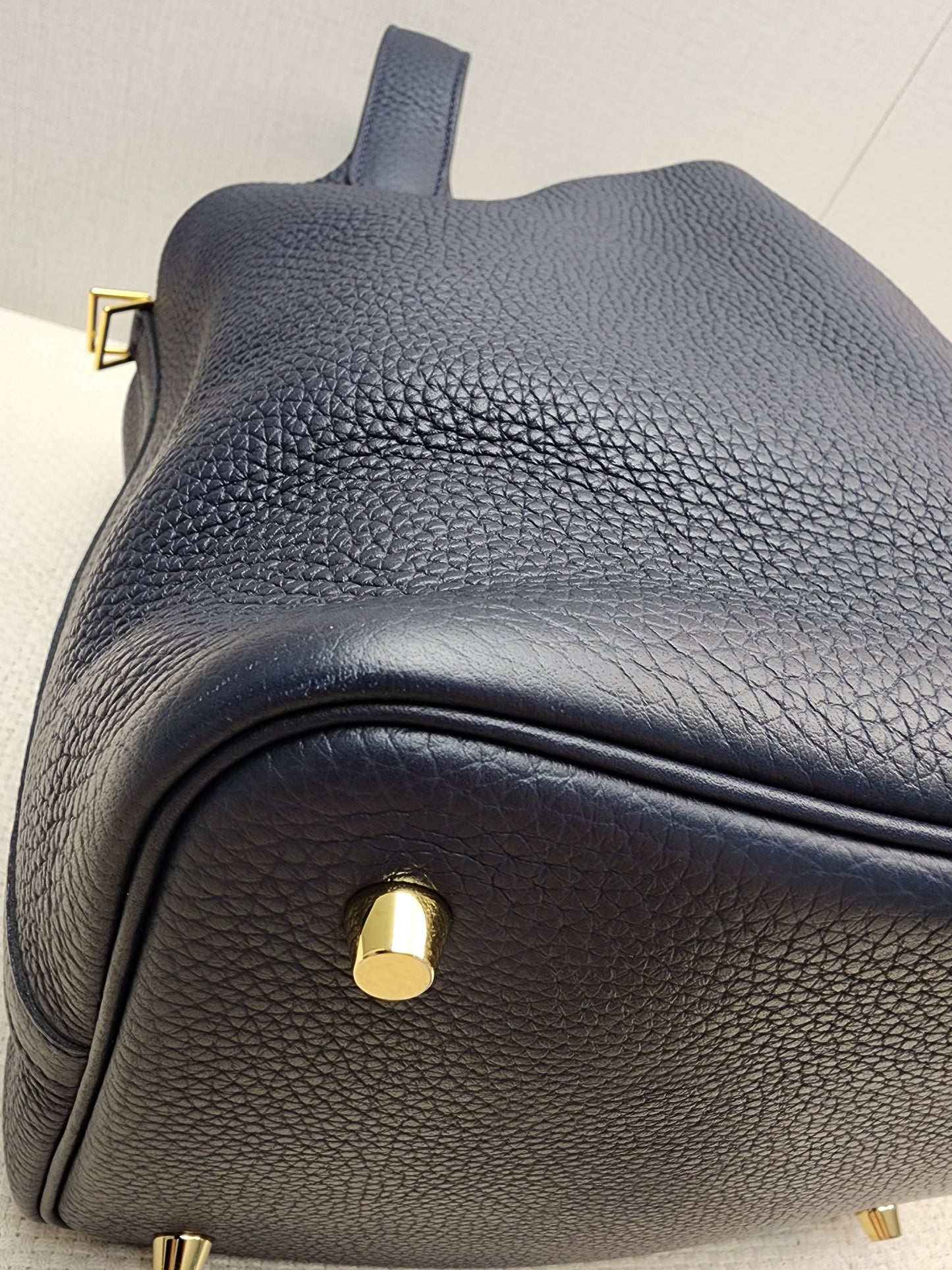Hermes Bleu Nuit Picotin 22 (GHW)