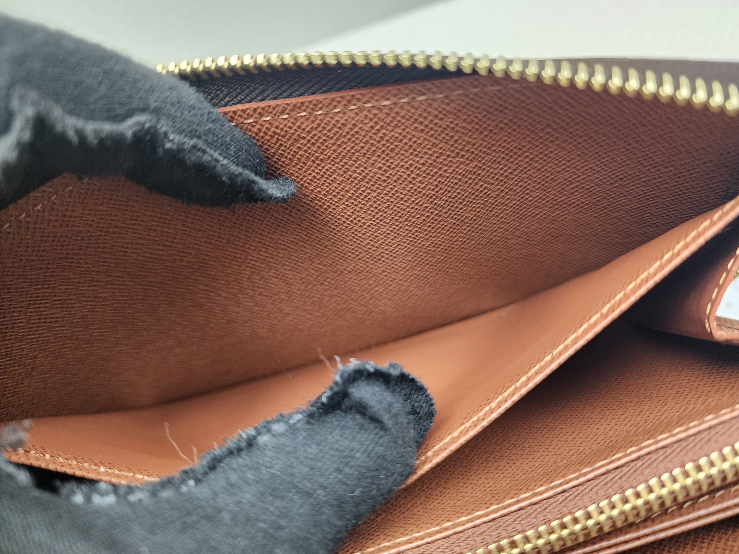 LV Monogram Zippy Wallet