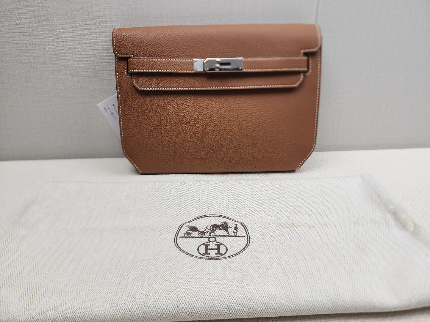 Hermes Gold Kelly Depeches 25 (PHW)