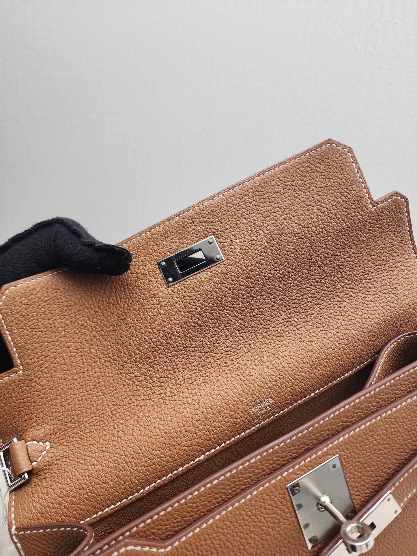 Hermes Gold Kelly Depeches 25 (PHW)