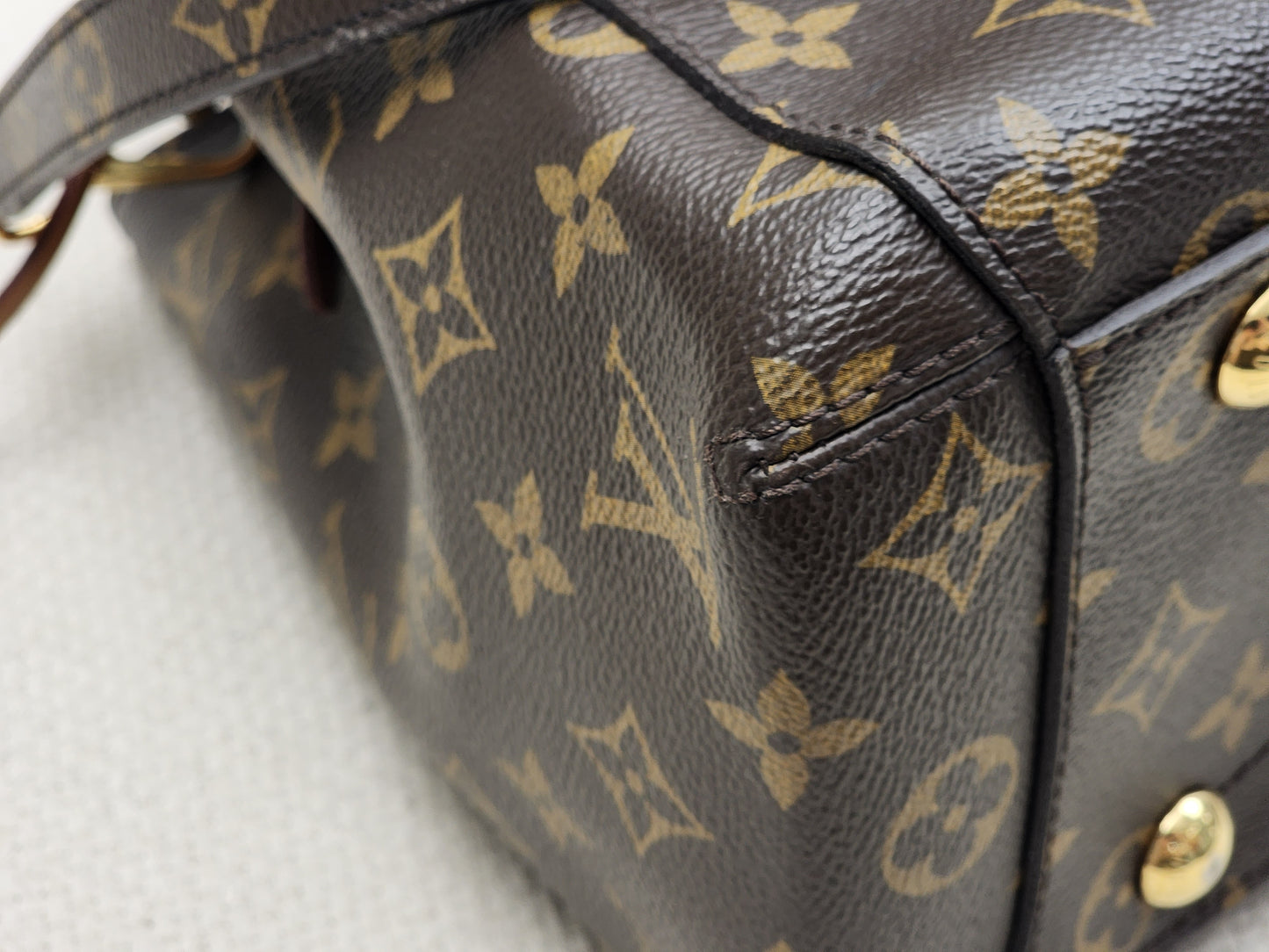 LV Monogram Montaigne MM