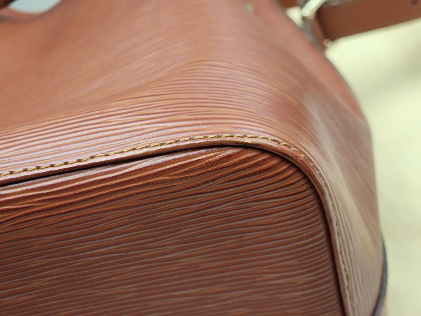 LV Brown Kenyan Fawn Epi Petit Noe