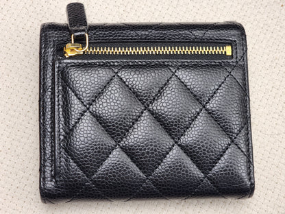 Black Caviar Classic Small Flap Wallet (LGHW)