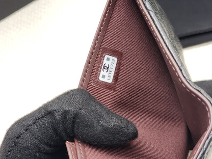 Black Caviar Classic Small Flap Wallet (LGHW)