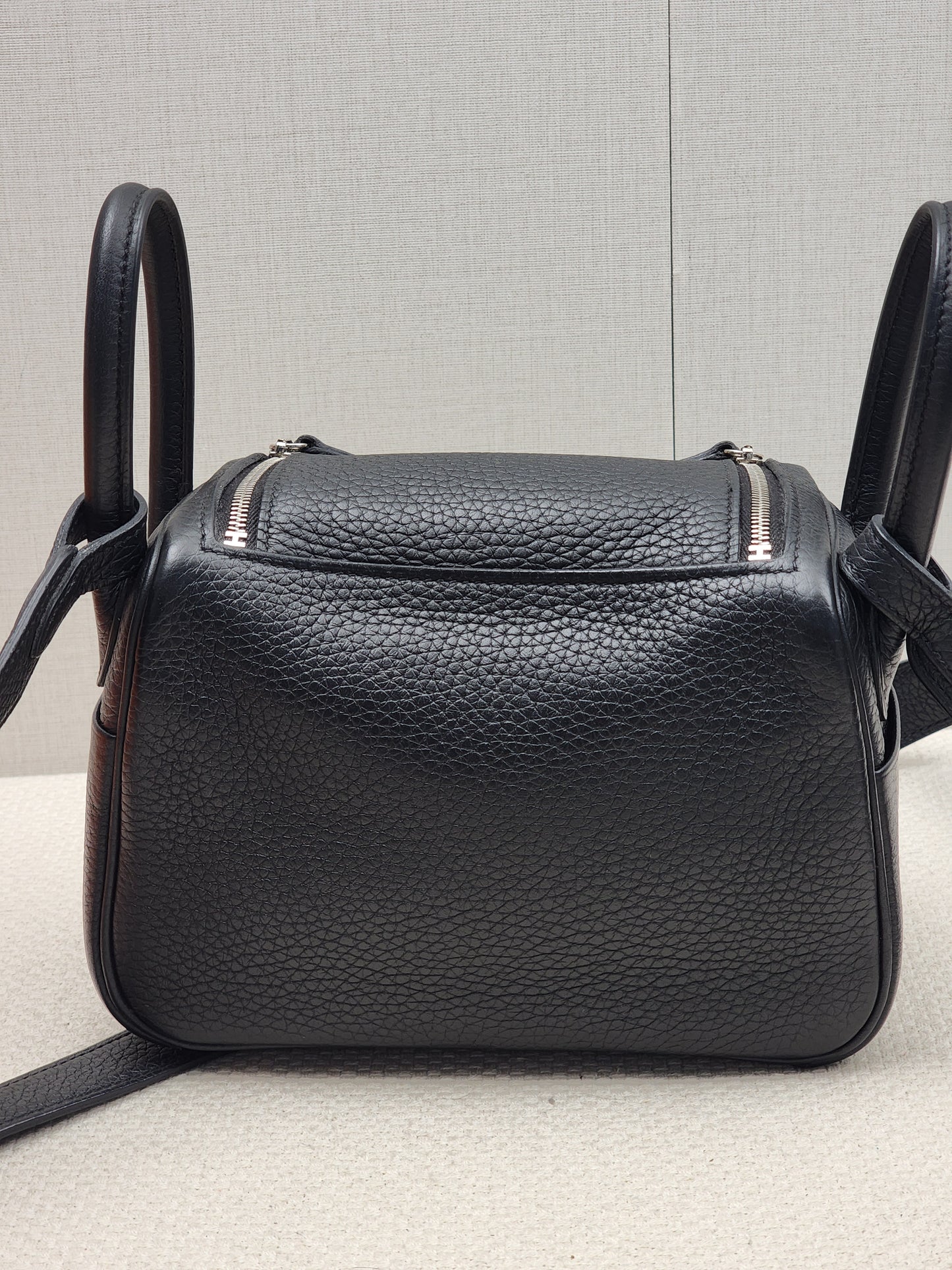 Hermes Noir Mini Lindy (PHW)
