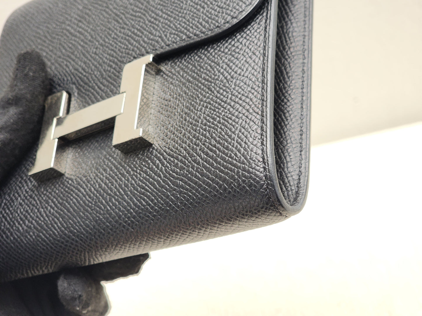Hermes Noir Epsom Constance Compact Wallet (PHW)