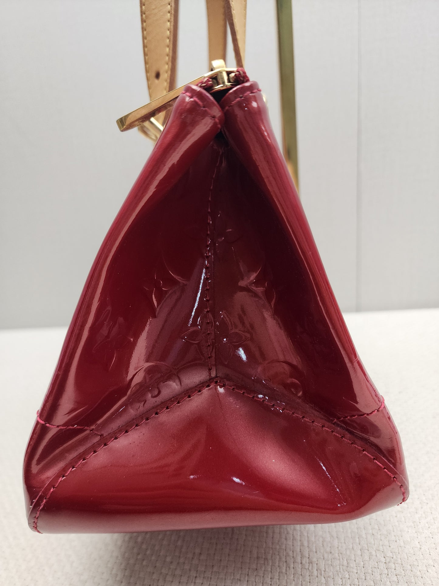 LV Red Vernis Rosewood Avenue Bag