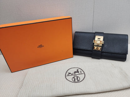Hermes Noir Chevre Mysore Medor 23 Clutch (GHW)
