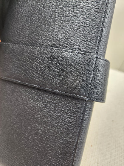 Hermes Noir Chevre Mysore Medor 23 Clutch (GHW)