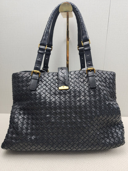 Bottega Veneta Black Medium Roma Nappa Intreciato