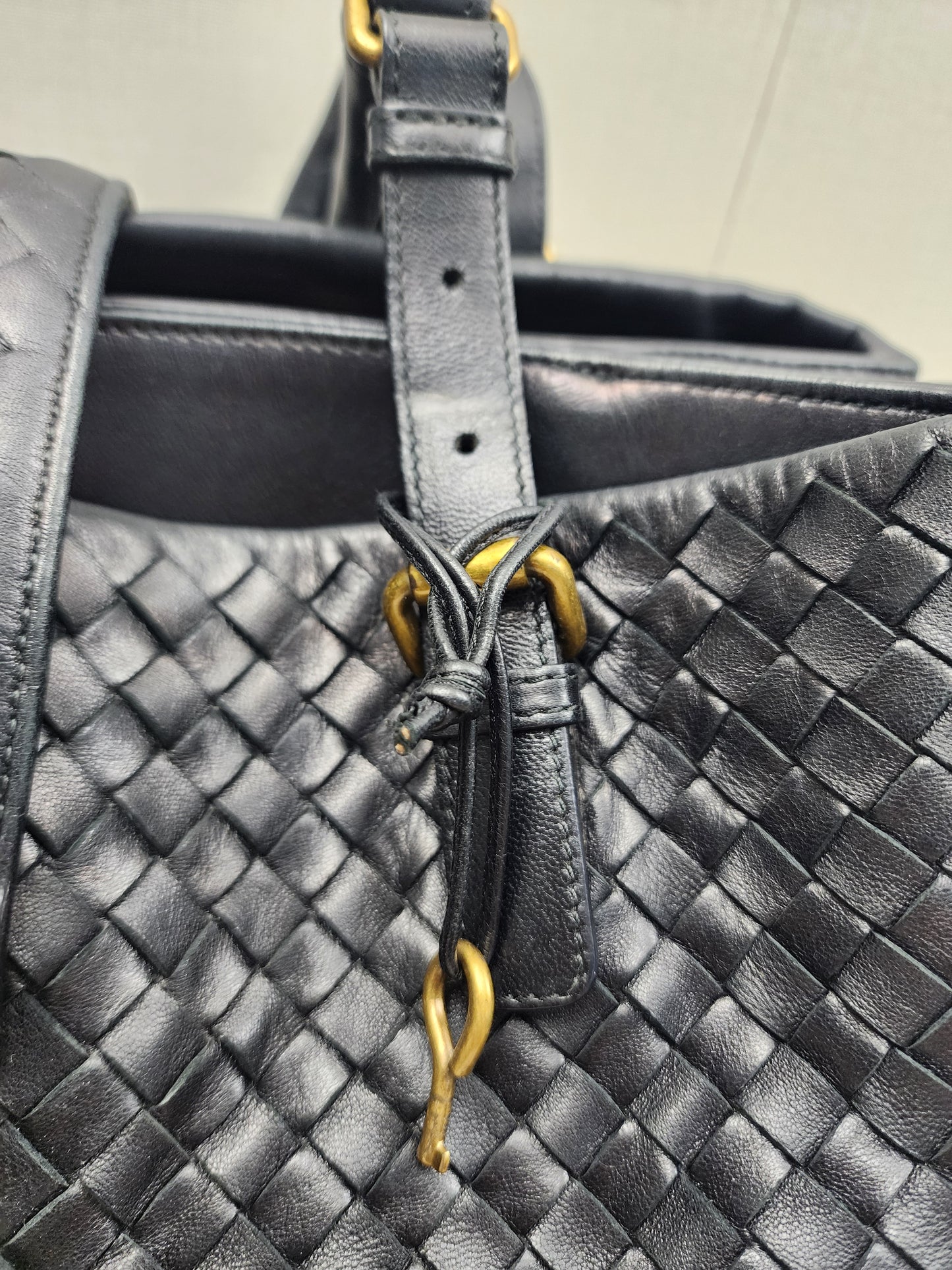 Bottega Veneta Black Medium Roma Nappa Intreciato