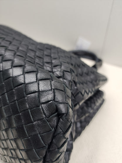 Bottega Veneta Black Medium Roma Nappa Intreciato