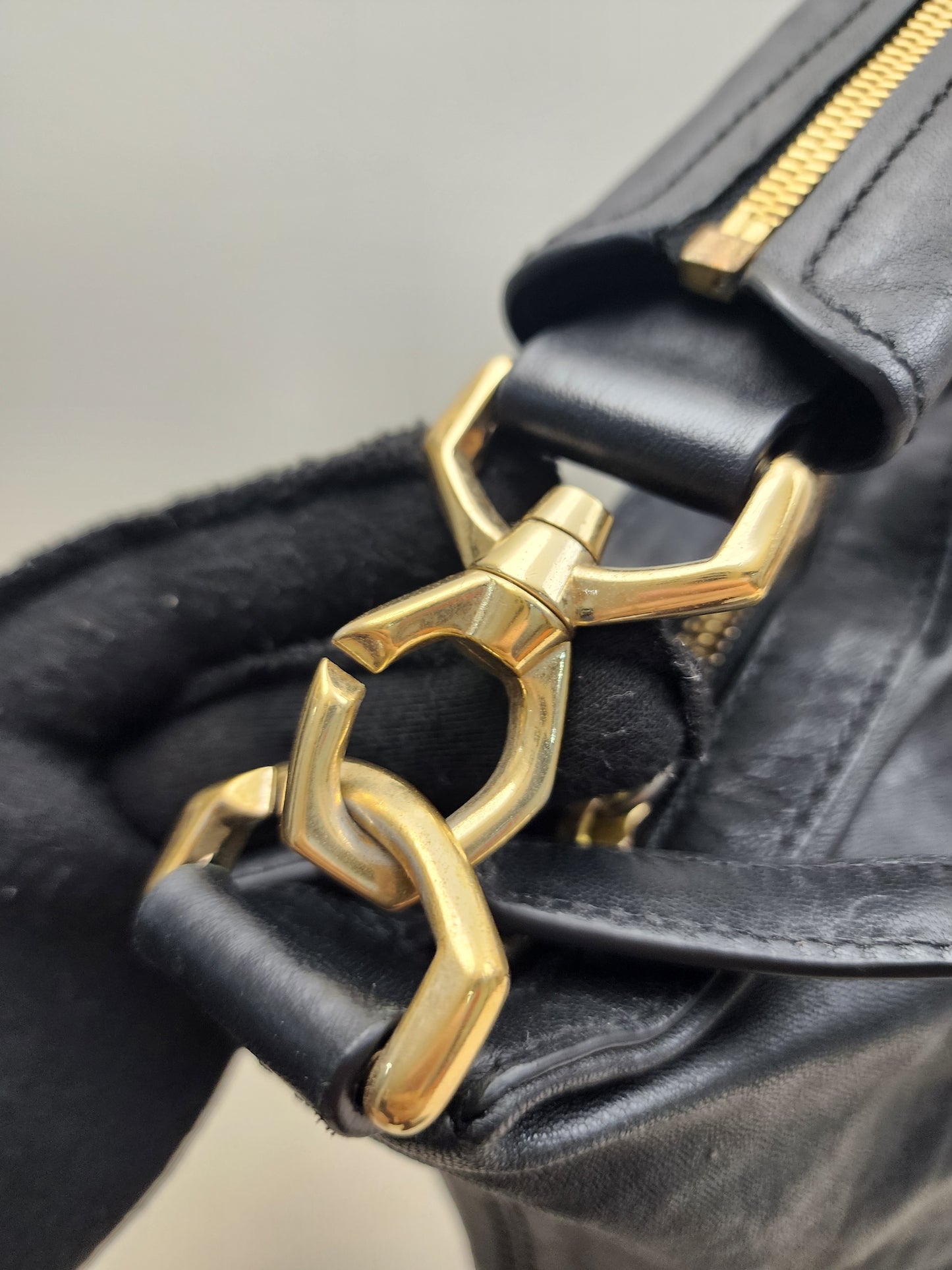 Givenchy Black Nightingale
