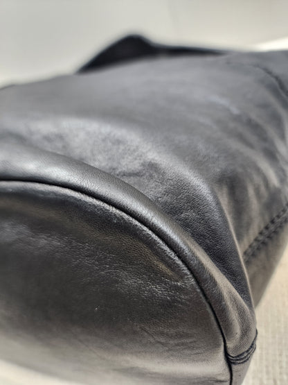 Givenchy Black Nightingale