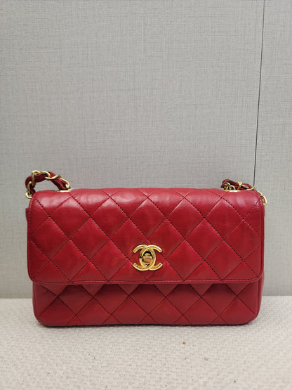 Chanel Red Lambskin Vintage Single Flap (GHW)