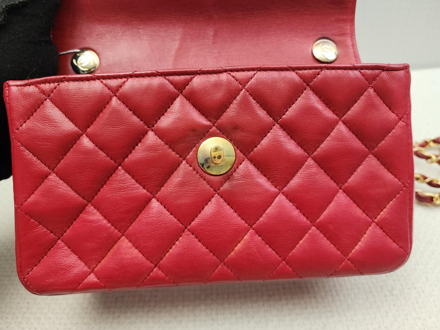 Chanel Red Lambskin Vintage Single Flap (GHW)