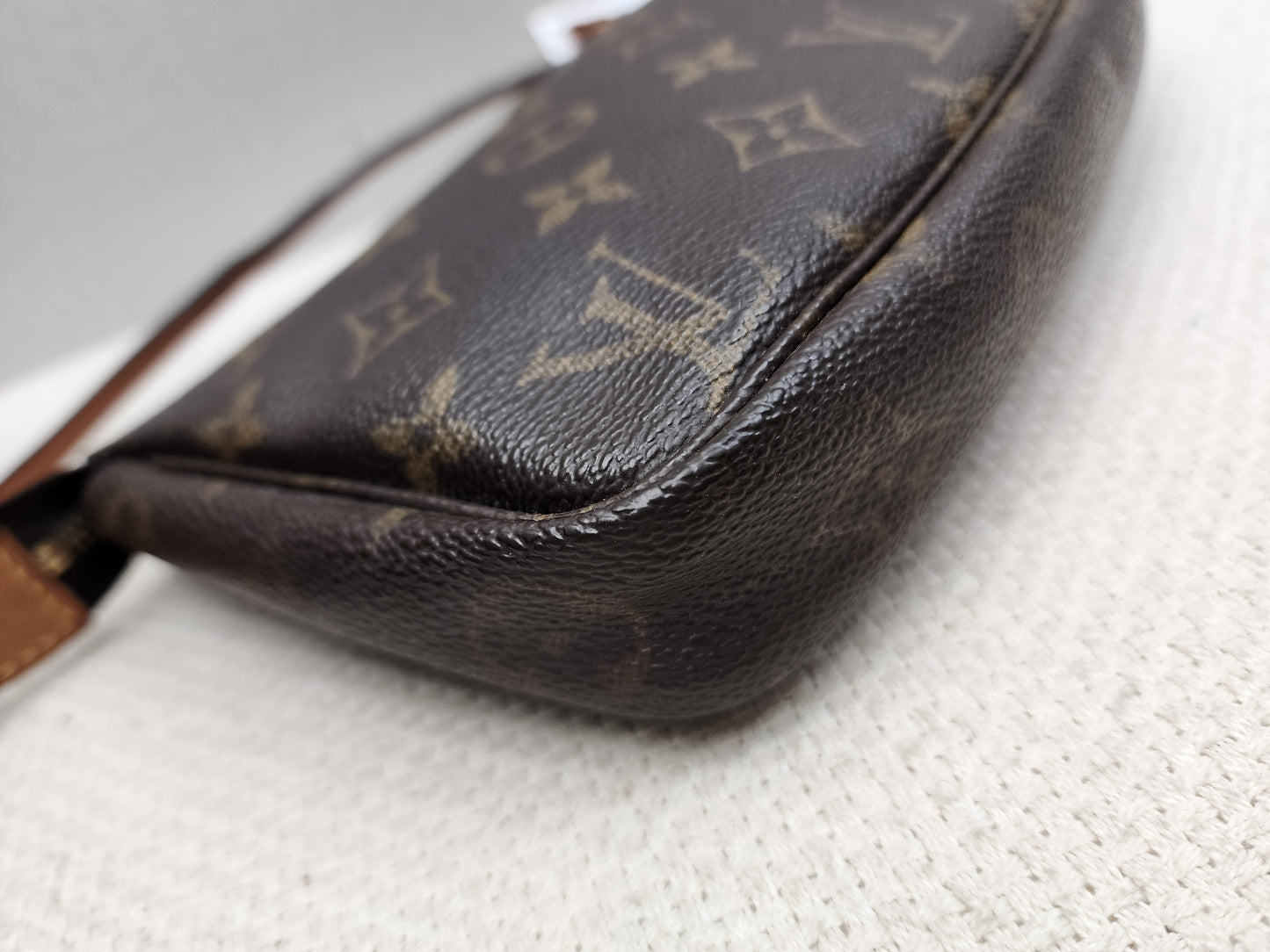 LV Monogram Vintage Pochette