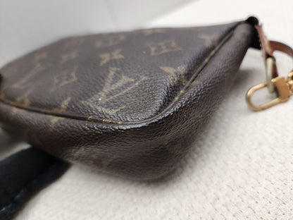 LV Monogram Vintage Pochette